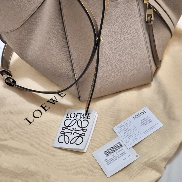 Loewe Light Beige And Taupe Leather Women's Bag HAMMOCK SMALL - Picture 2 of 8